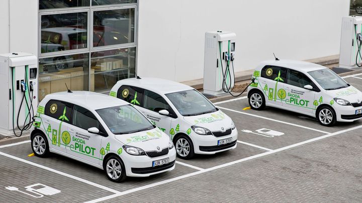 Škoda testuje svůj první elektromobil. Nabízí deset Citigo k prověření v provozu