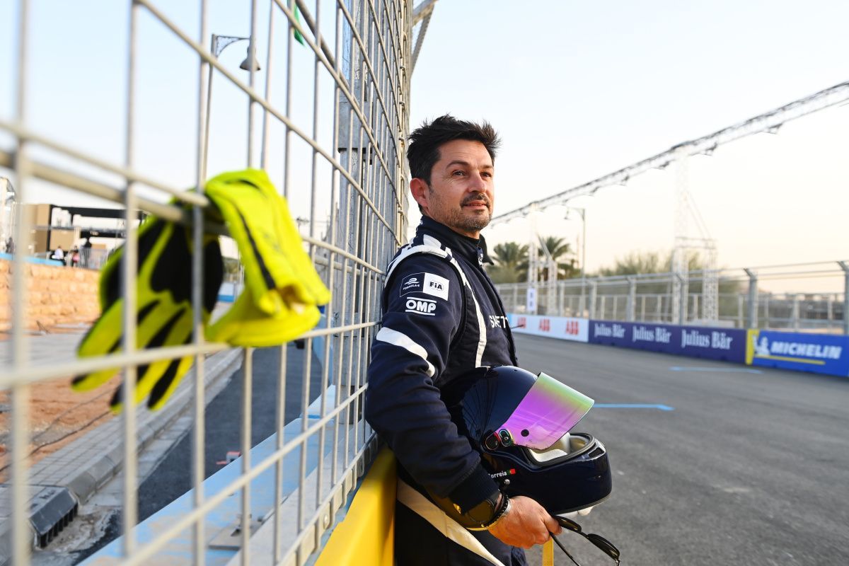 Formule E v Rijádu 2021: Bruno Correia, pilot safety car