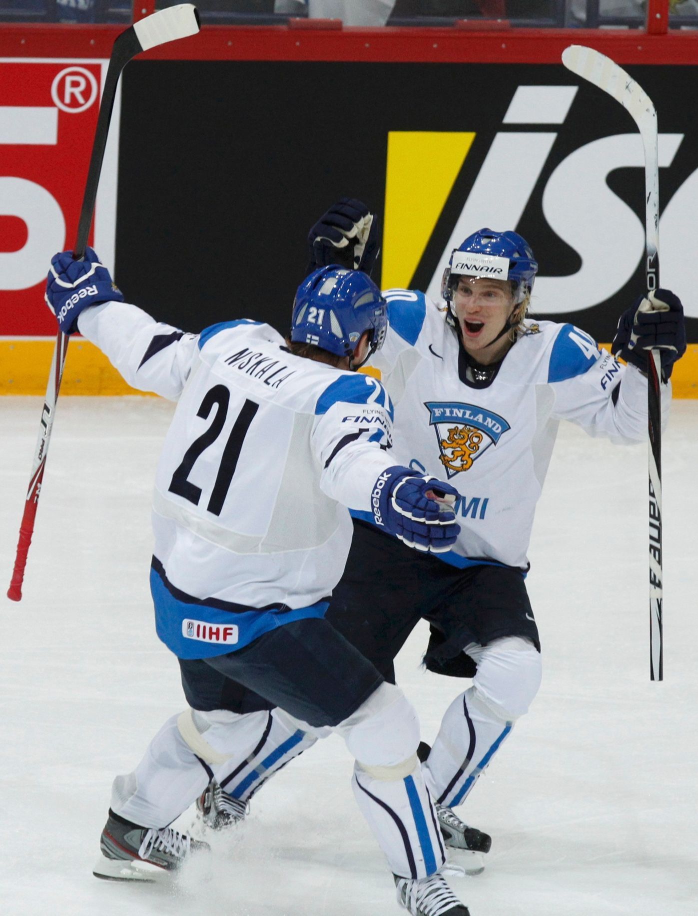Niskala a Pihlström se radují v semifinále MS Rusko - Finsko
