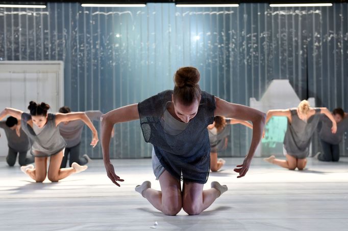 Snímek ze zkoušky inscenace Bon Appétit.