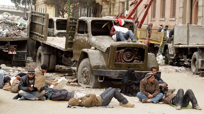 Sonda do života rebelů: Jak se žije 12 dní na ulici Káhiry