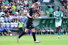 Baník prohrál s Karvinou a krčí se u dna. Jablonec díky Chramostovi uspěl v Ďolíčku