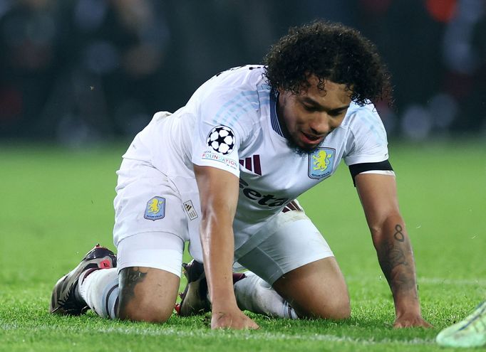 Soccer Football - Champions League - Club Brugge v Aston Villa - Jan Breydel Stadium, Bruges, Belgium - November 6, 2024 Aston Villa's Boubacar Kamara reacts after a miss