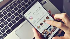 Mobil, Instagram, sociální sítě
