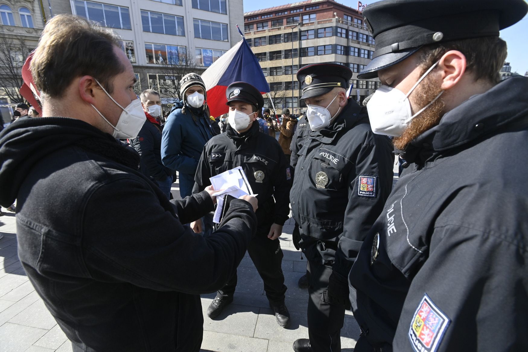 Protesty, koronavirus, Praha, Václavské náměstí