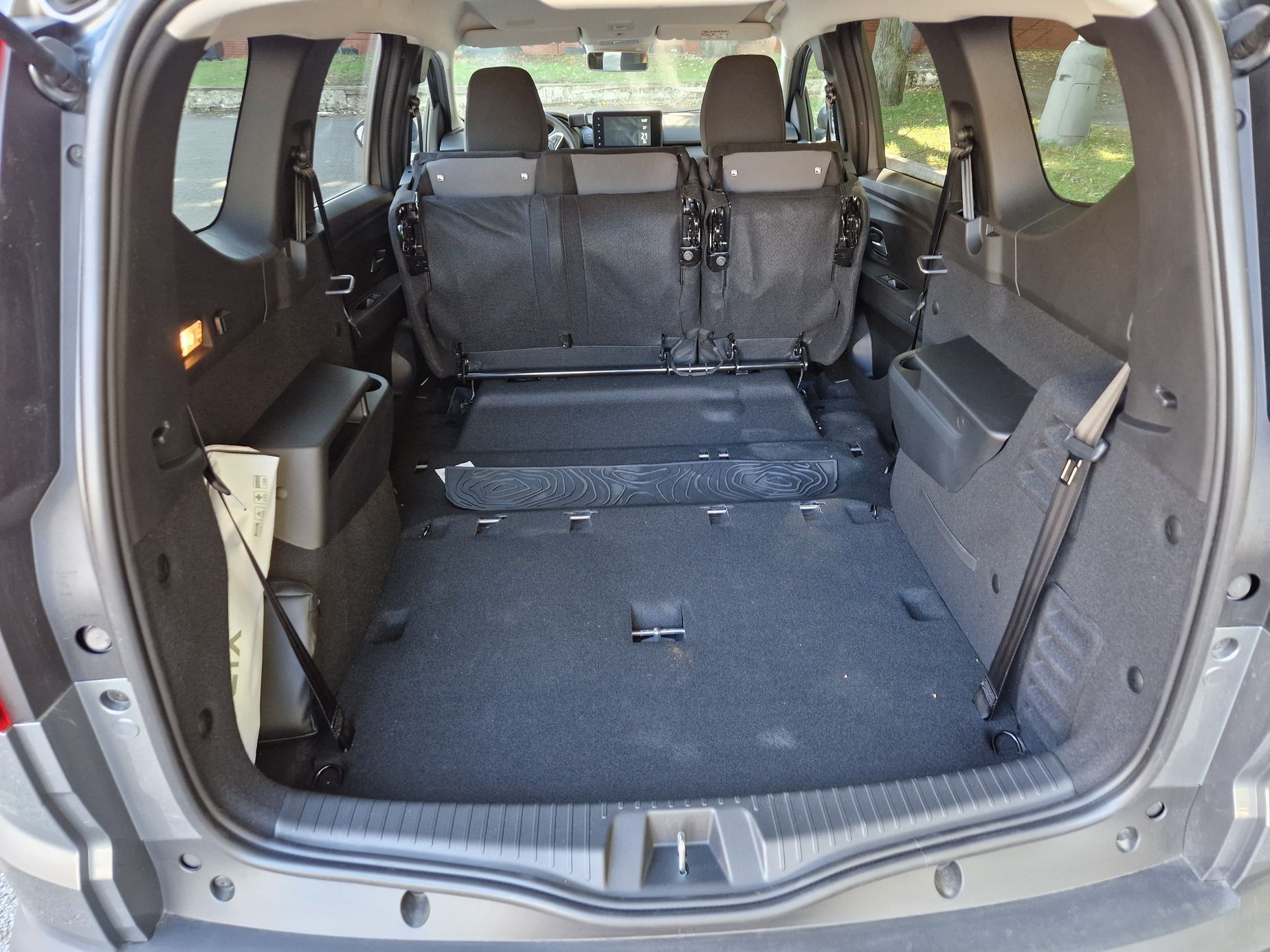 Dacia Jogger Hybrid test