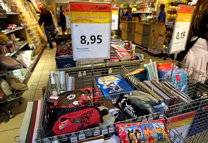 Velká předškolní akce - penály od 8,95 Eur. I tak vypadají akce obchodních domů na konci prázdnin.