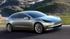 Tesla Model 3 - koncept - čelní