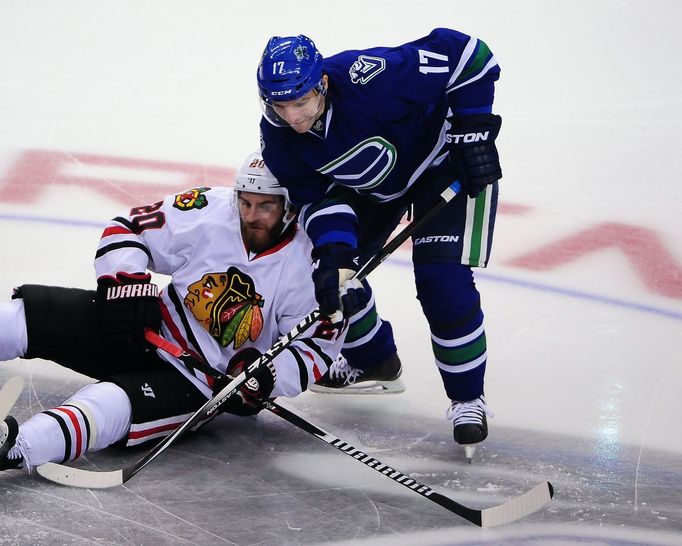 NHL: Chicago Blackhawks at Vancouver Canucks (Vrbata)