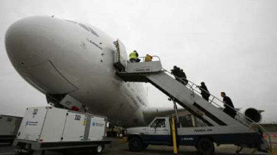 Airbus A380 přiletěl do Spojených států