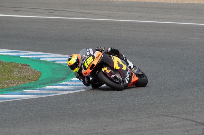 Filip Salač na motocyklu Moto2 v barvách ELF Marc VDS Racing Teamu při testech před sezonou 2025