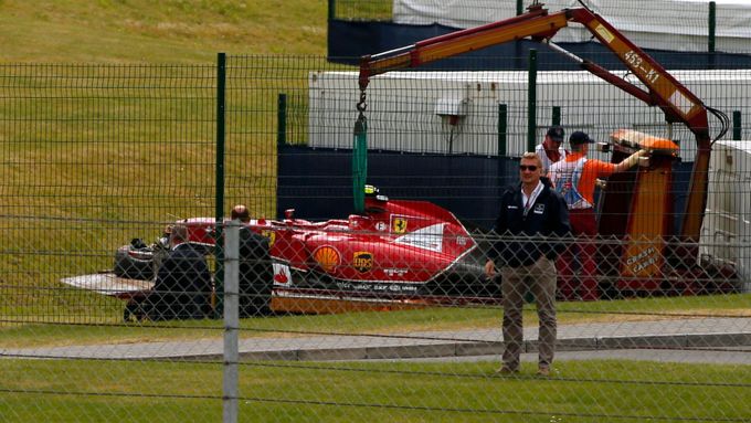 Zničený vůz Kimi Räikkönen