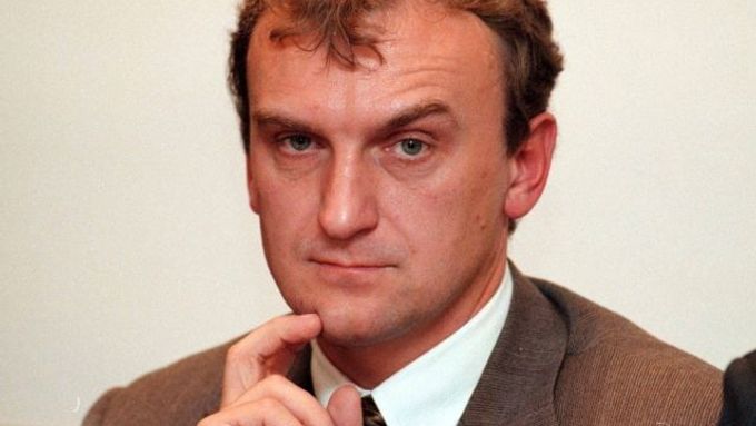 Antonín Koláček ve funkci předsedy představenstva Mostecké uhelné společnosti a.s. (MUS) na snímku z roku 1998.