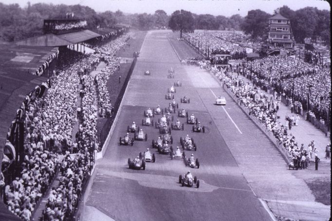 Indy 500: 1950, start