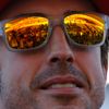Jezdec F1 Fernando Alonso před závodem Velké ceny Japonska 2012.