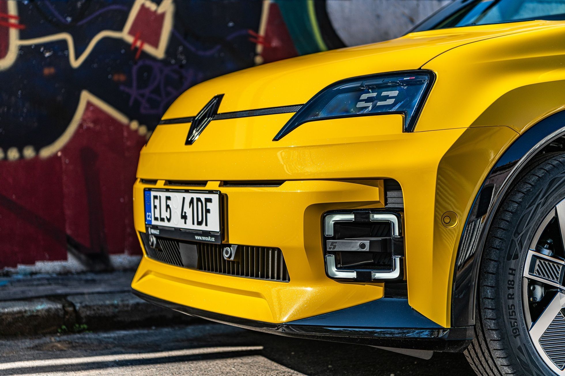 Renault 5 (česká premiéra duben 2025)