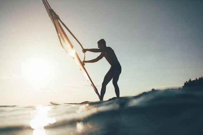 Windsurfing na Máchově jezeře