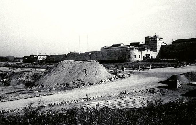 Před 80. lety se začal stavět koncetrační tábor Mauthausen. 7. 7. 1938.