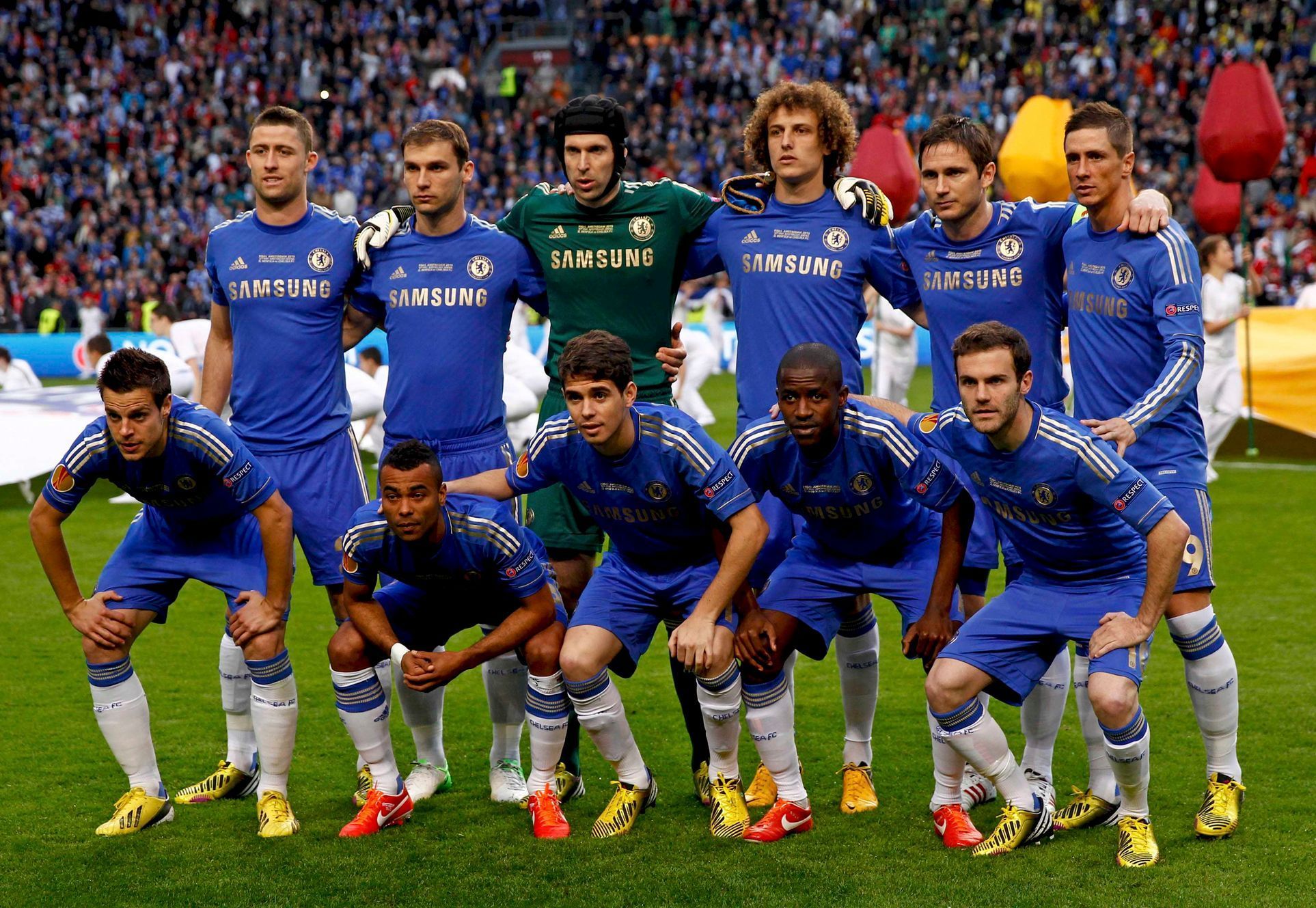 Fotbal, finále Evropské ligy, Chelsea - Benfica: týmové foto Chelsea
