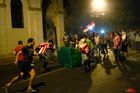 Demonstranti zapálili paraguayský parlament, protestovali proti změně ústavy