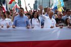 Největší demonstrace v historii Varšavy. Pochod milionu srdcí mířil proti vládě