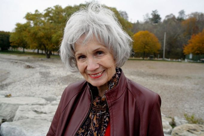 Alice Munro.