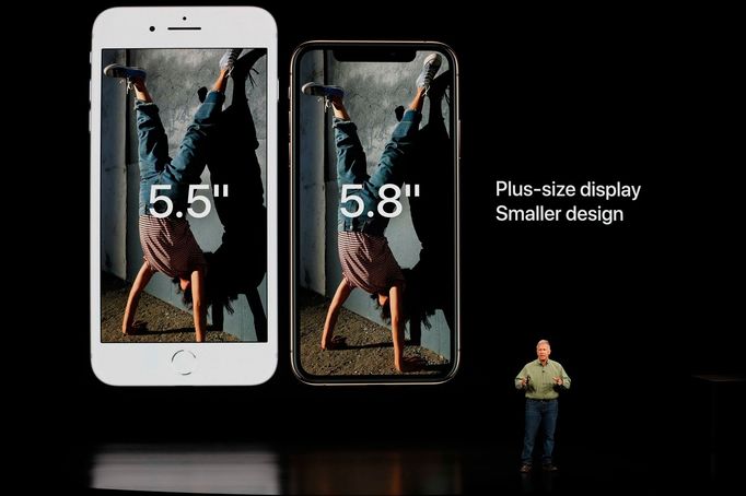 Apple představil, jak budou vypadat nové modely iPhonů s názvem XS Max a XS.