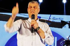 Volby v Kosovu vyhrála vládnoucí strana, čeká ji ale problém