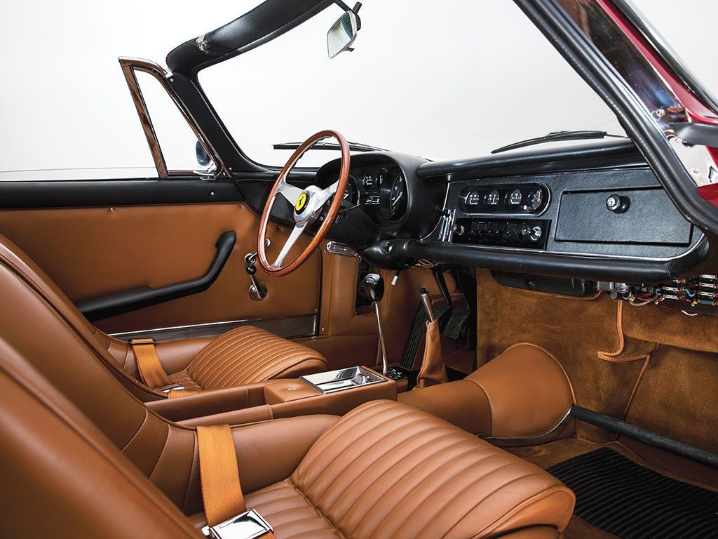 Ferrari 275 GTS/4 NART Spider
