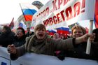 Živě: Za Putina! Do ulic Moskvy vyšlo 75 000 jeho stoupenců
