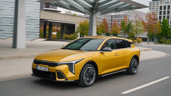 Takovou cenu čekal málokdo. Octavia dostává silnou konkurenci, Kia K4 nahrazuje Ceed