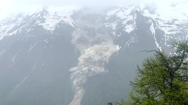 Na severu Itálie zahynulo pod lavinou pět německých horolezců