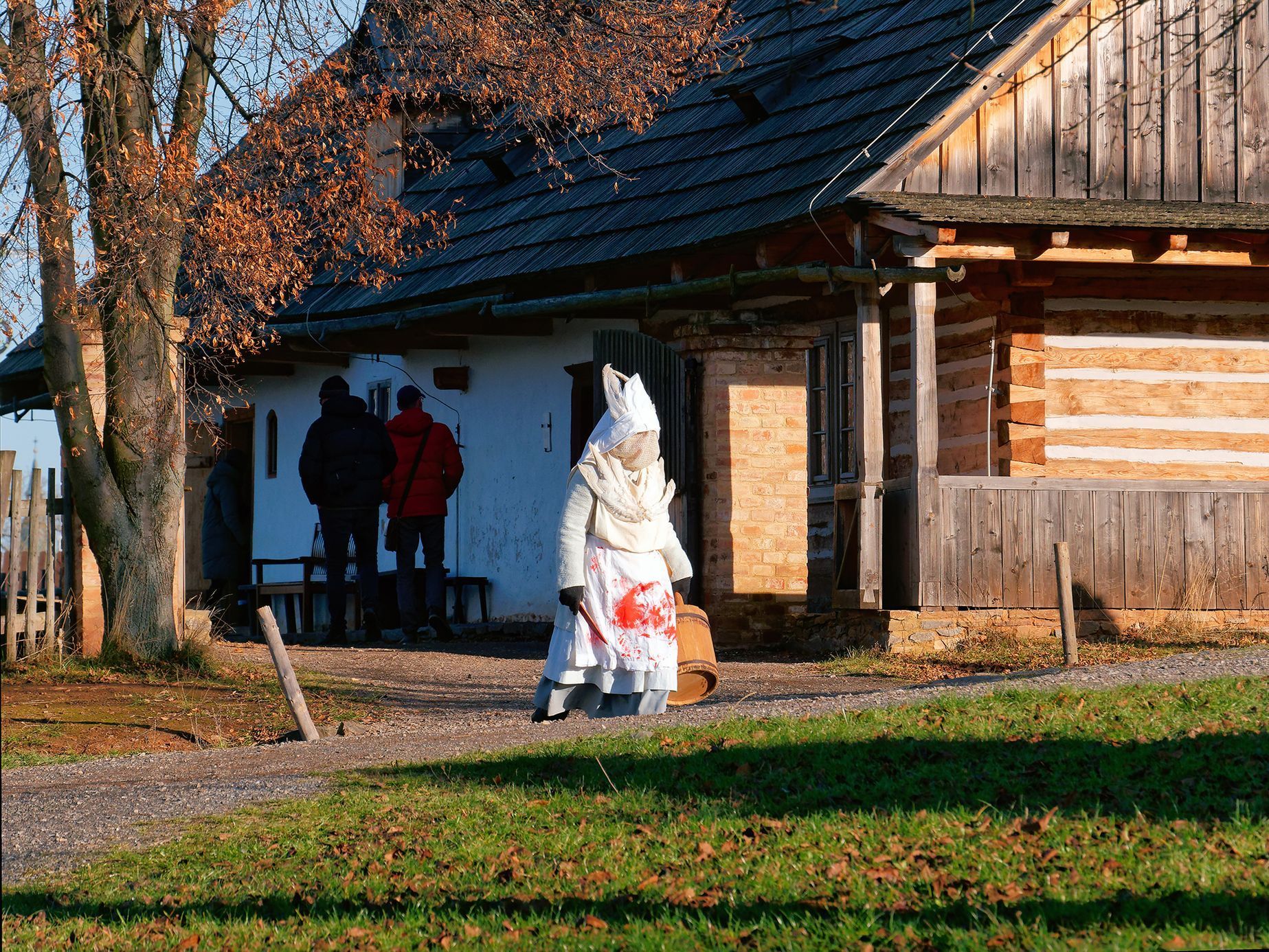 Advent ve skanzenu v Kouřimi. Mýtické postavy a zvyky na fotkách, prosinec 2023