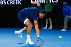 Vynikající Federer nedal Berdychovi nejmenší šanci. Čecha ve třetím kole smetl z kurtu