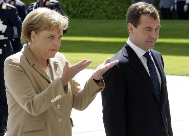 Merkelová Medveděv Rusko Německo