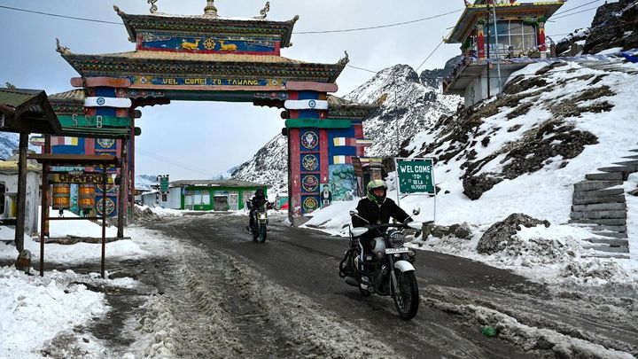 Napětí mezi Indií a Čínou stoupá. Peking zakládá města na sporném území u hranic
