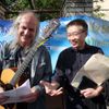 Vietnamci protestují před svou ambasádou v Praze