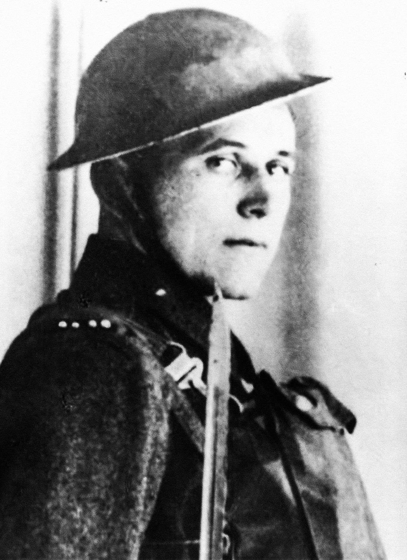 Foto / Atentát 80 / Atentát na Heydricha / Další výsadky parašutistů z jara roku 1942
