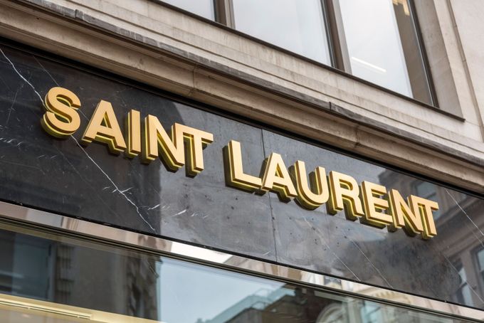 Značka luxusní módy Saint Laurent