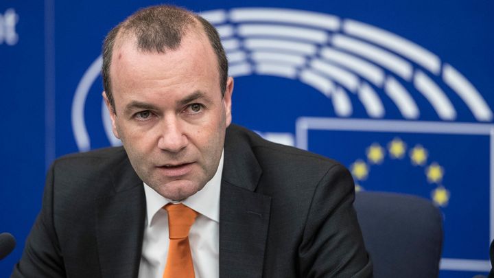 Evropa je křesťanská, Turecko má zůstat vně EU, řekl kandidát na předsedu EK Weber