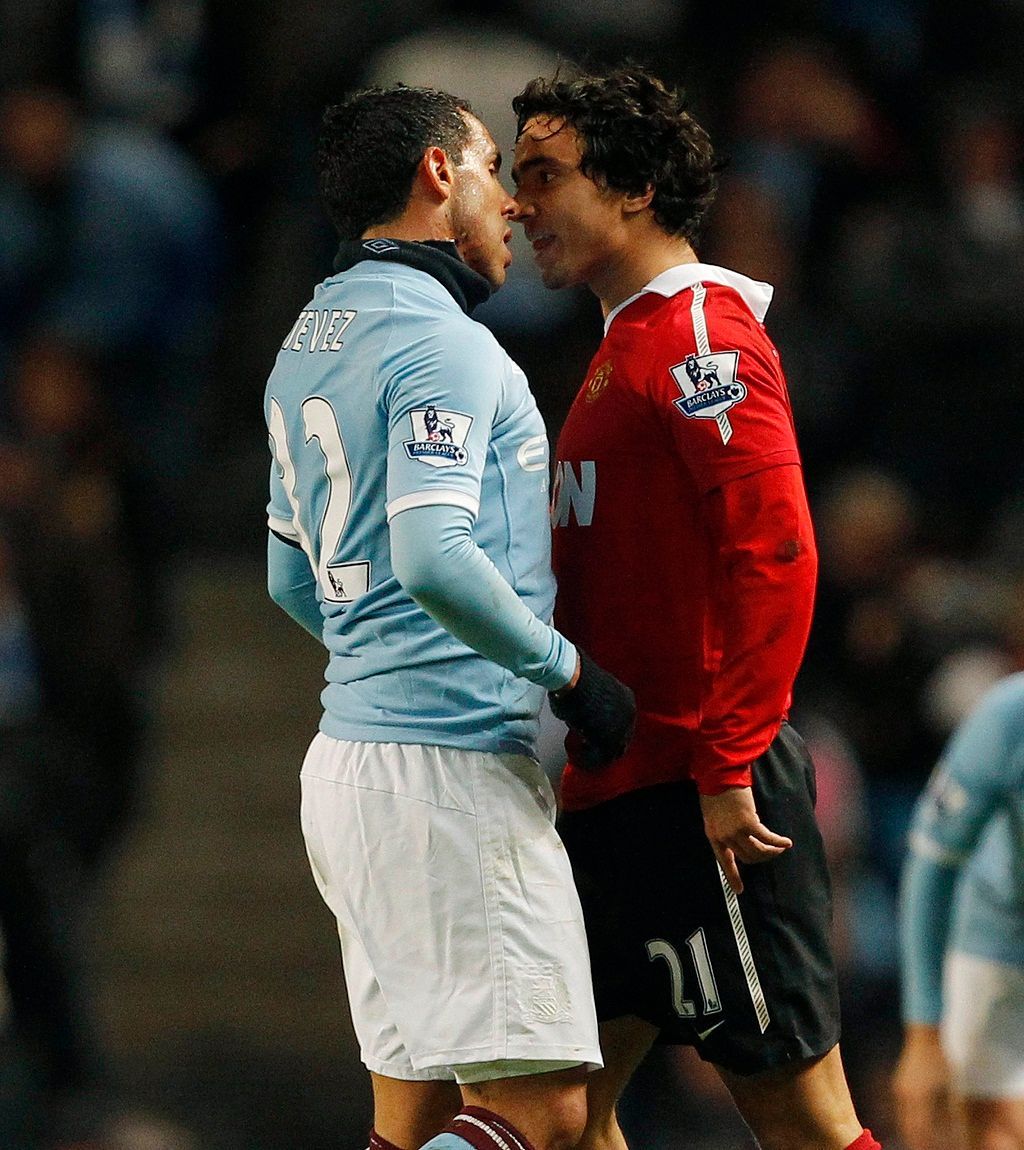 Manchester derby (Tevez, Rafael)