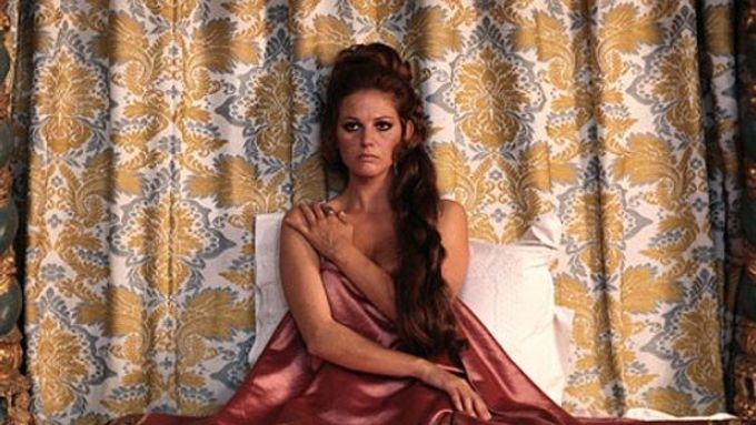 Italská herečka Claudia Cardinalová ztvárnila desítky filmových rolí. Zemřela v úterý 23. září 2025.