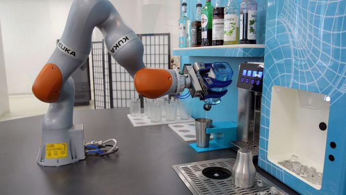 Otevření robotického centra ČVUT