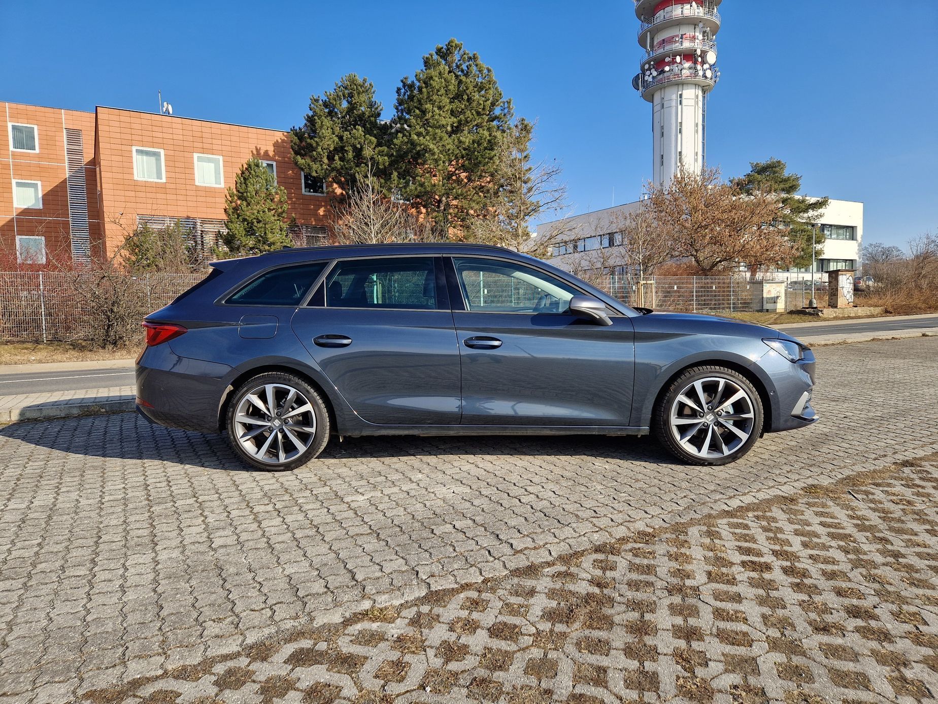 Seat Leon Sportstourer FR 1.5 eTSI test