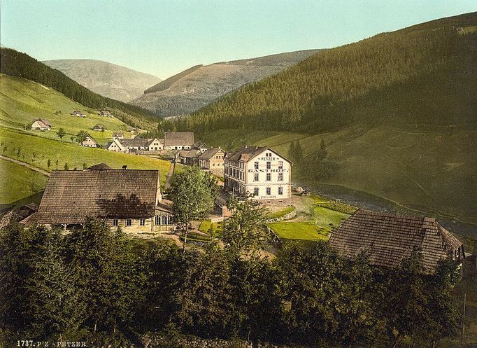 Česko a Slovensko na historických fotochromových snímcích, pořízených kolem roku 1900