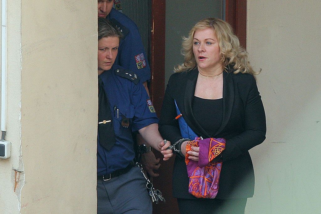 Poškozená Jana Nagyová u soudu