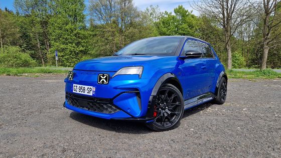 Nečekané překvapení zní trochu jako vysavač. Alpine A290 ale zaujme i škarohlídy