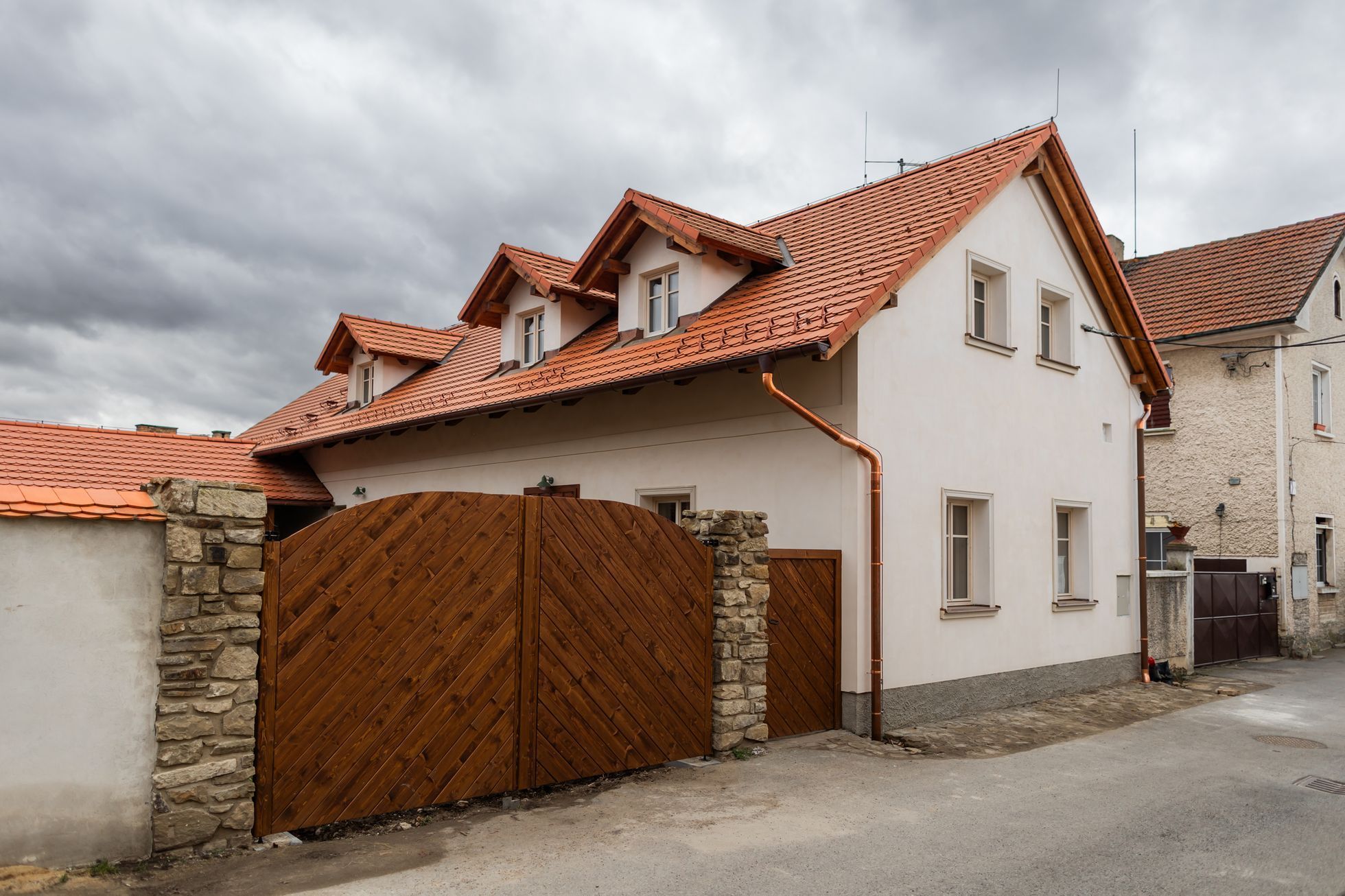 domeček v chaloupkách, dům, apartmán, rekonstrukce