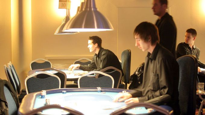 Pokerový turnaj v Rozvadově.