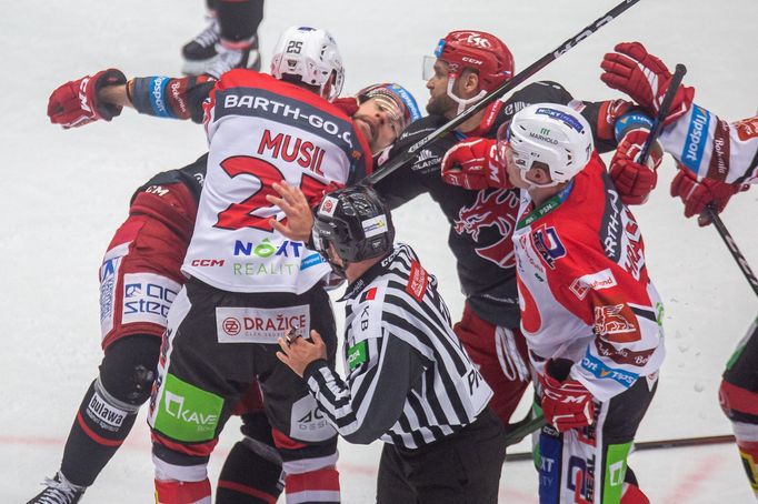 Třinec vs. Dynamo Pardubice